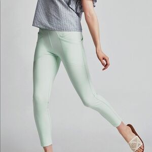 NWT Betabrand Large Petite Journey Skinny-Leg Journey Pants, Color Mojito